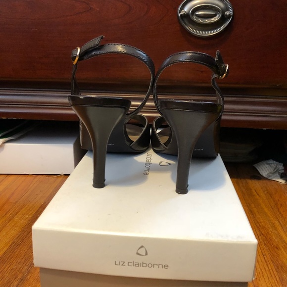 Brown leather peeptoe pumps - Picture 3 of 3